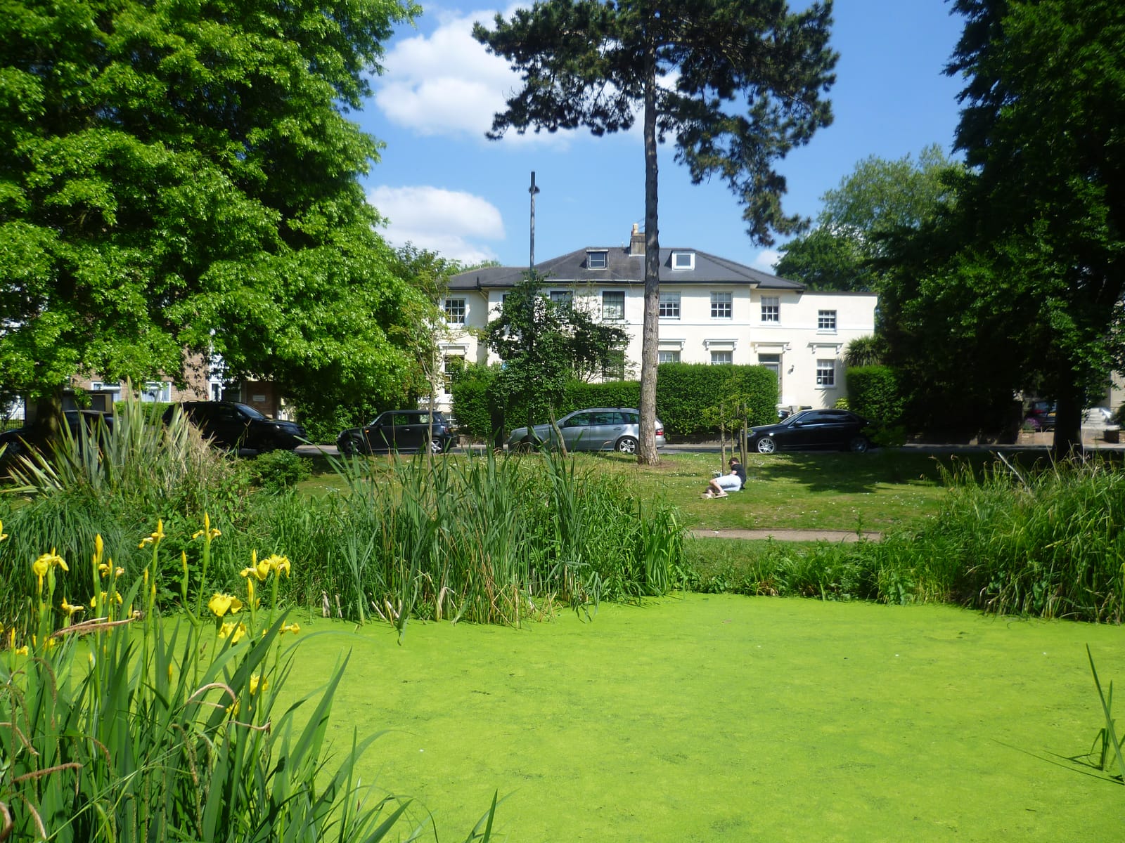 Claremont Gardens