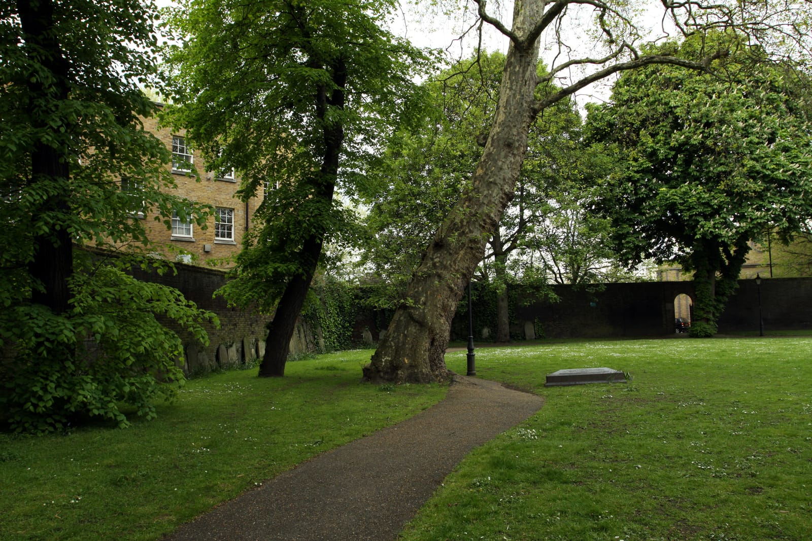 St John's Churchyard