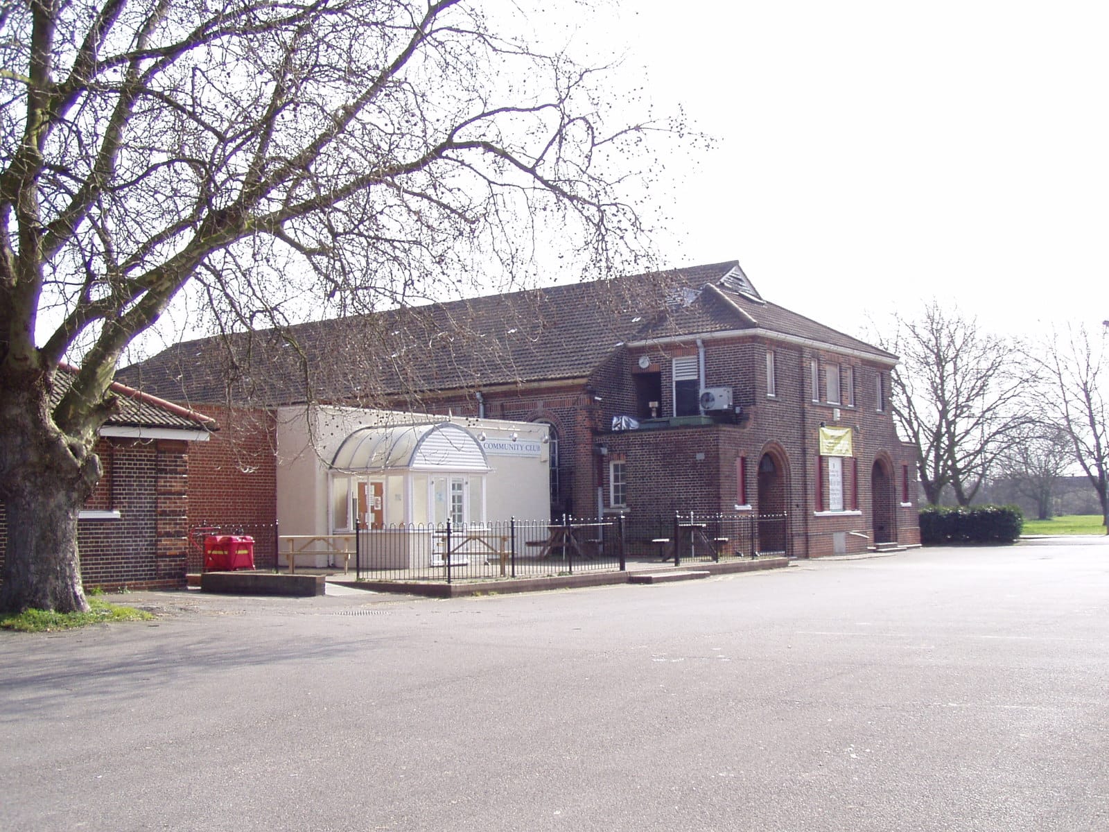 Brandon Groves Community Club
