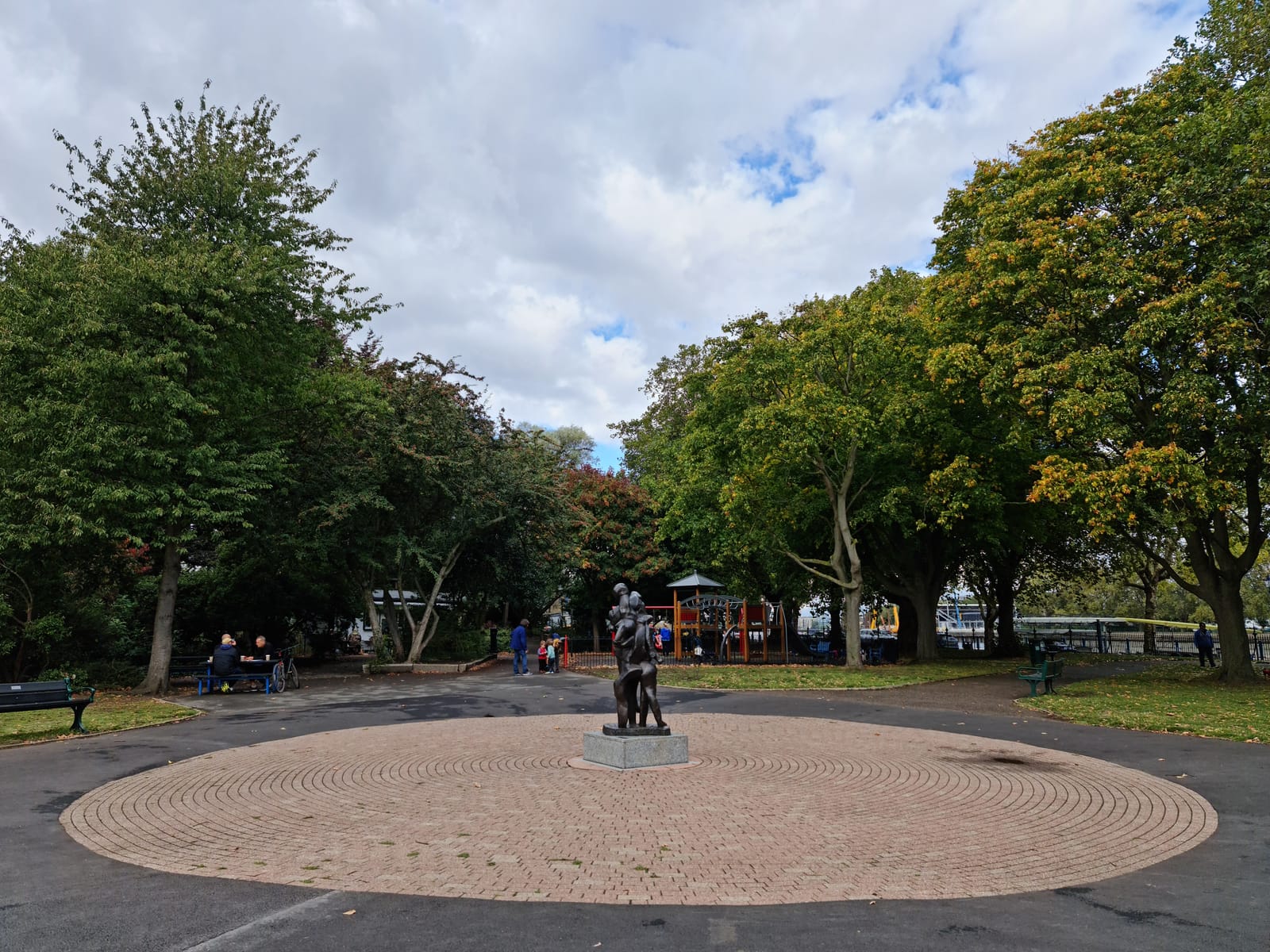 Leader's Gardens
